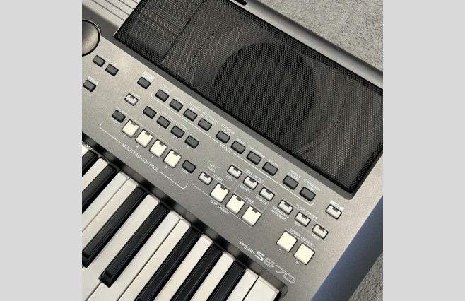 Yamaha PSR-S670 Keyboard, Used (SN:BBZM01054) - Image 7